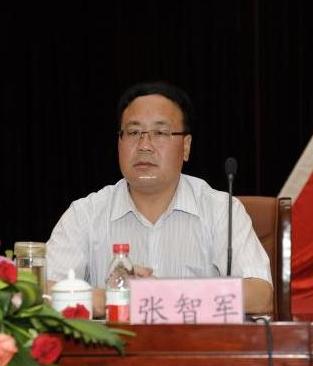 [CropImg][CropImg][s]省財(cái)政廳黨組成員、副廳長行業(yè)黨委書記張智軍同志做重要講話